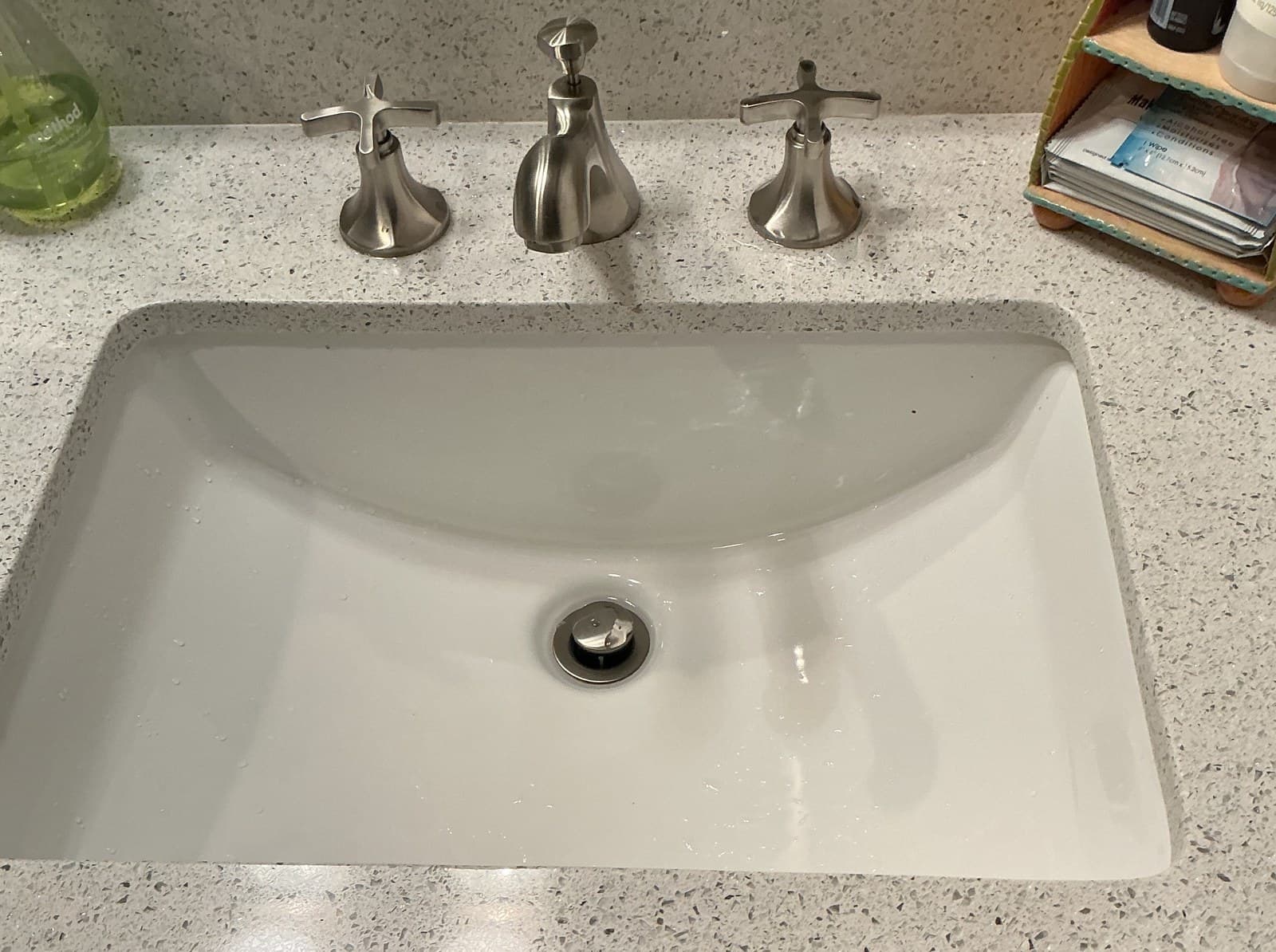 Drain Cleaning in Austin: 5 Slow-Drain Warning Signs to Catch Before the Holidays